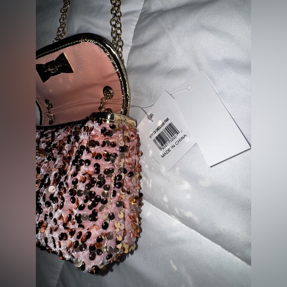 Olivia Miller Pink and Gold Sequin Shoulder Bag - Picture 3 of 5